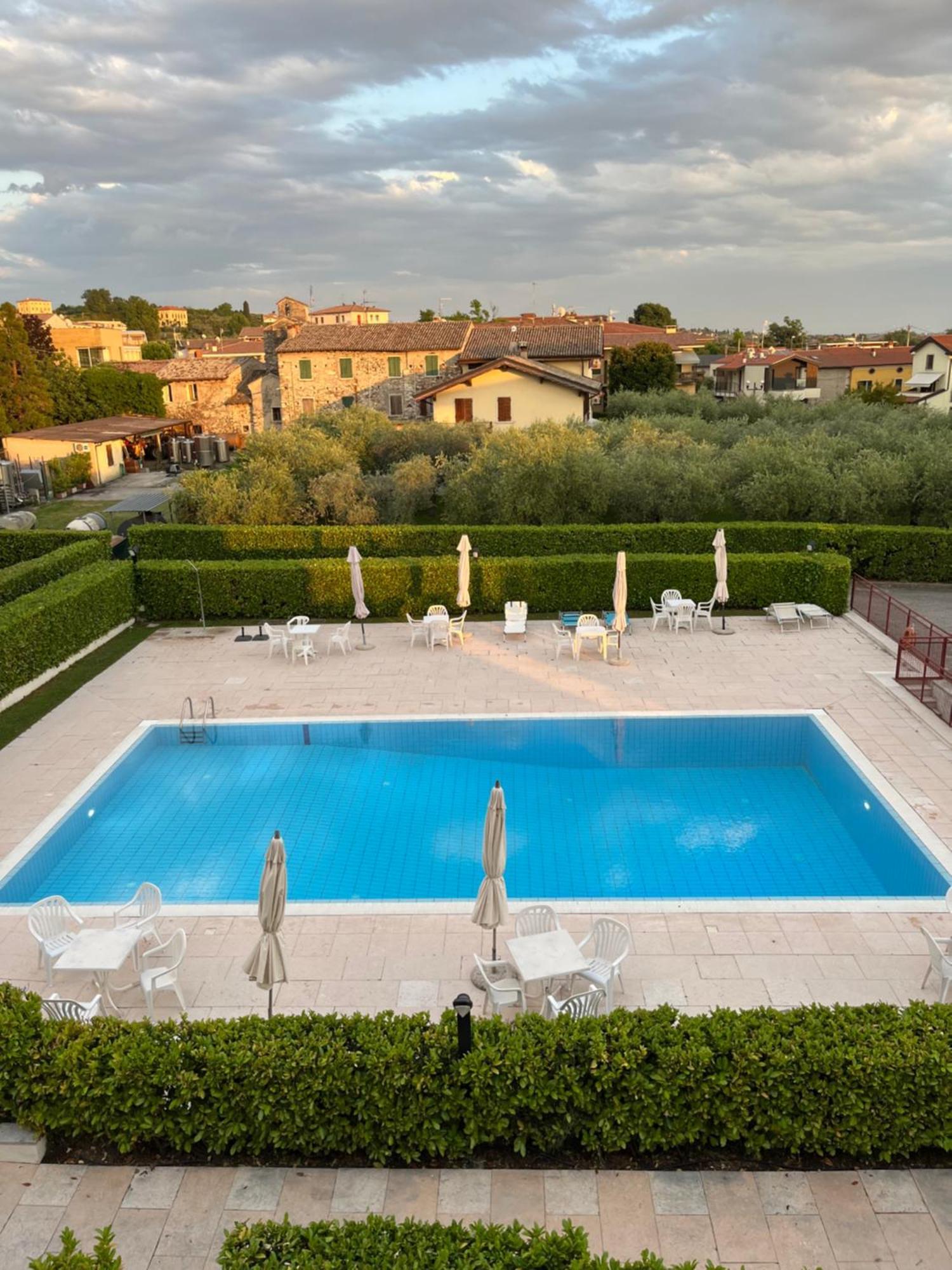 Apartment Mavi Bardolino Esterno foto