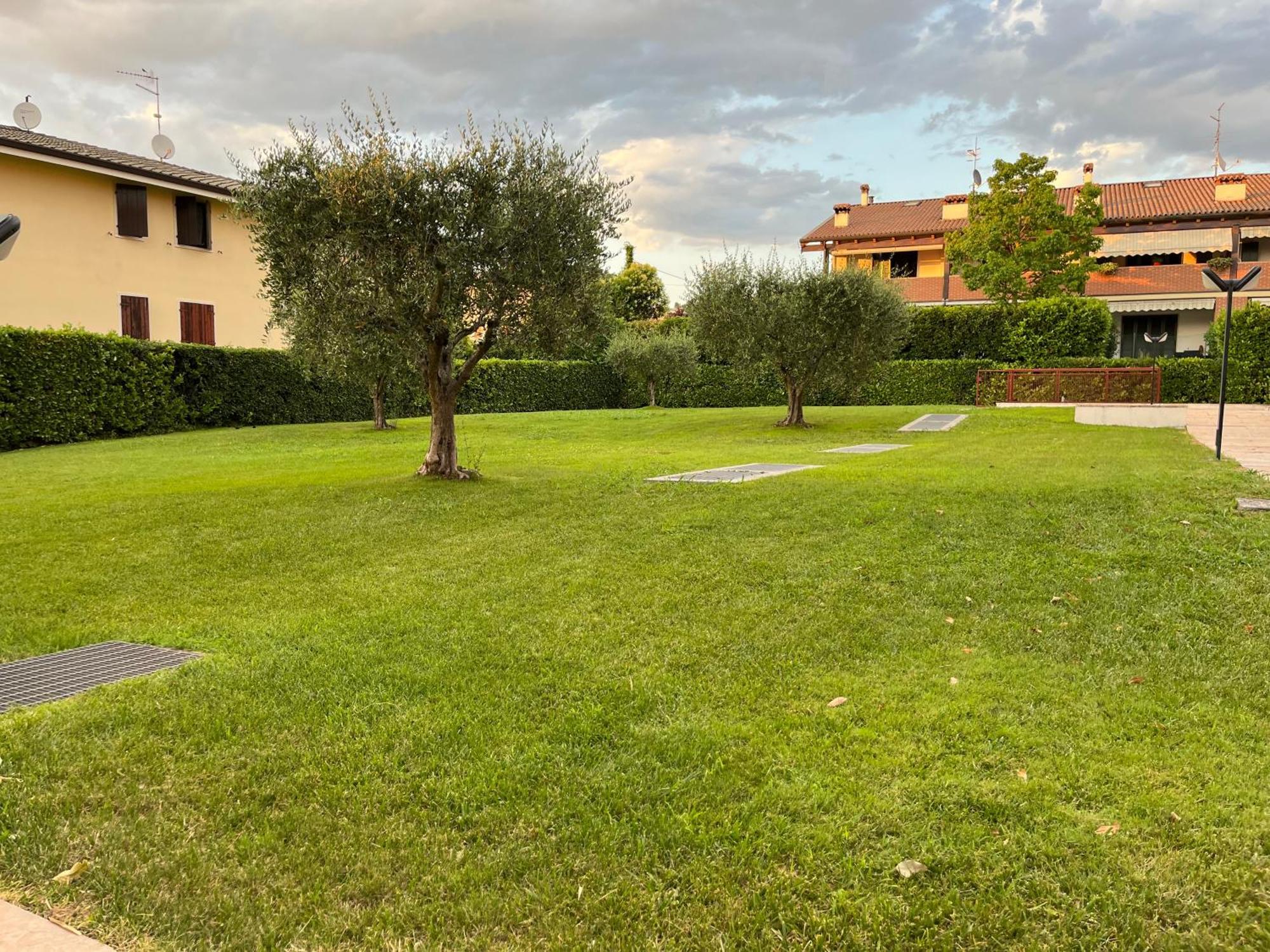 Apartment Mavi Bardolino Esterno foto