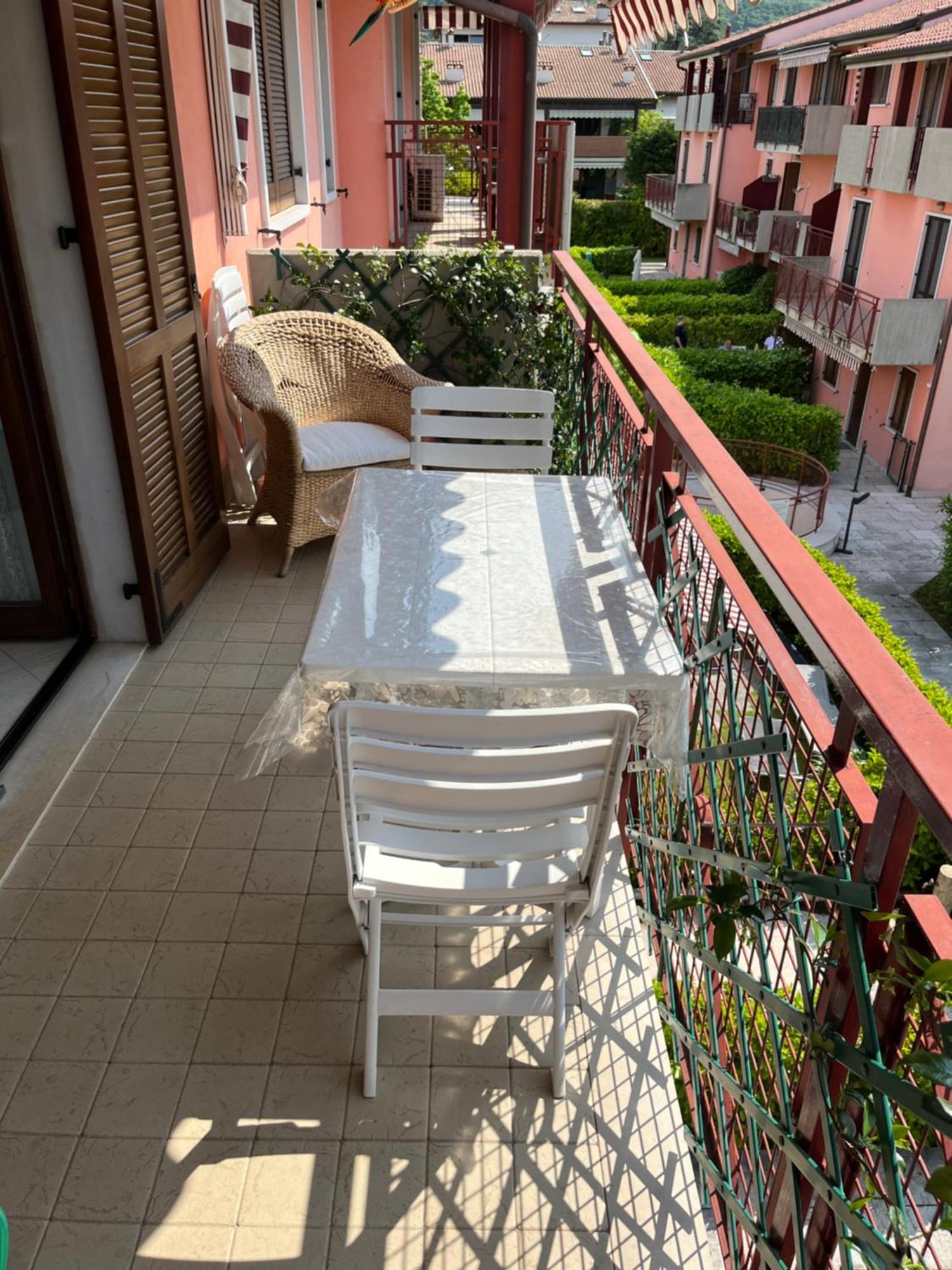Apartment Mavi Bardolino Esterno foto