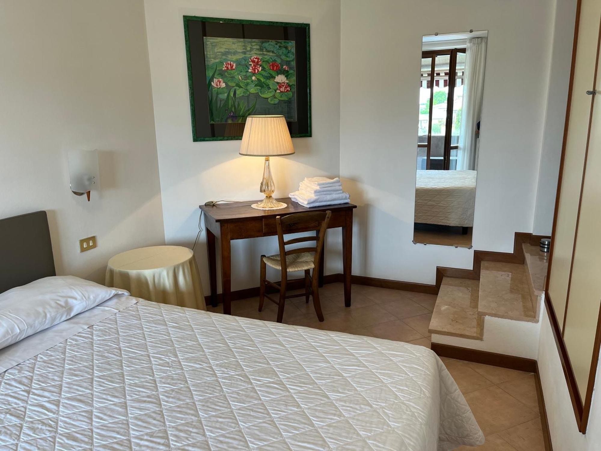 Apartment Mavi Bardolino Esterno foto